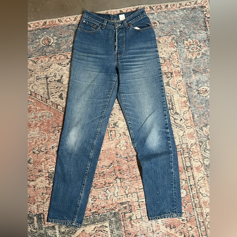 Levi's High Rise Skinny Mom jeans